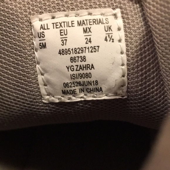 🎀CRB Girls Boots Grey bling 💎on outer sides NWT - Picture 6 of 7